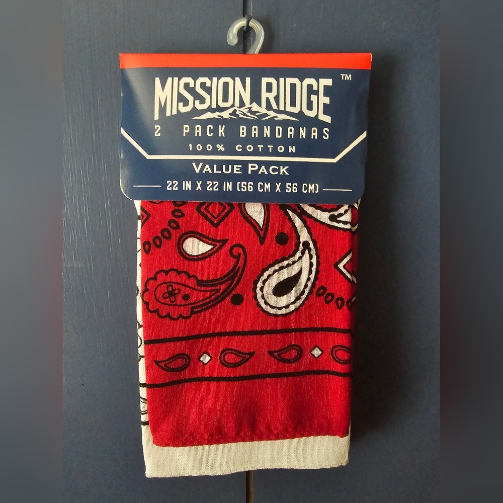 Red & White Bandana Pack
